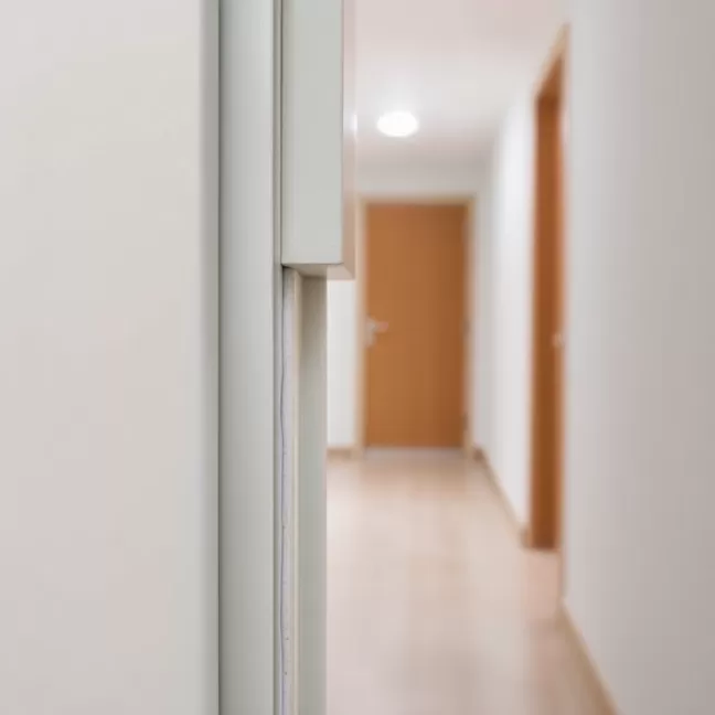 Jak uszczelnić drzwi wejściowe w bloku